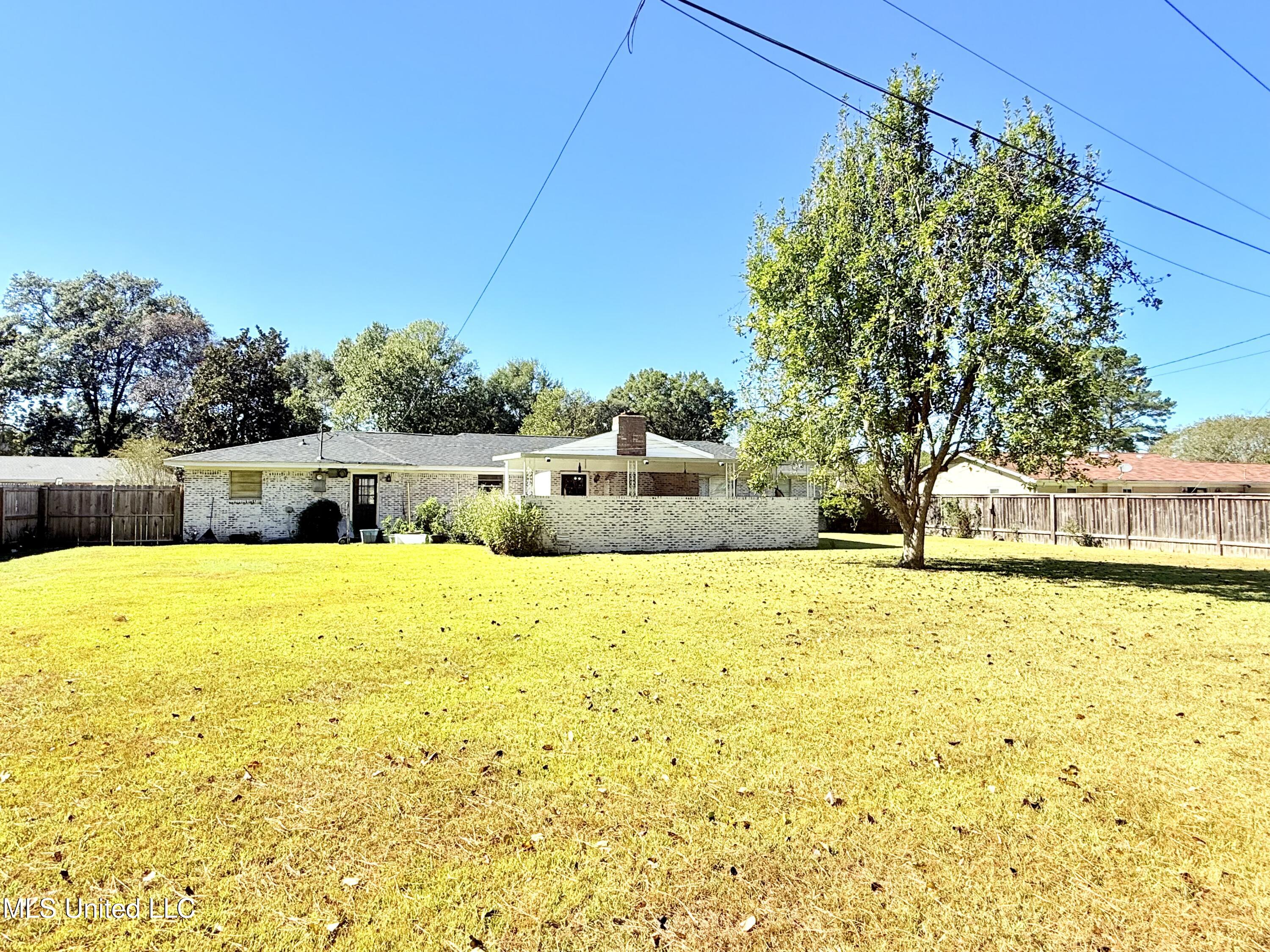 516 Chestnut Street Grenada, MS 38901 - Photo 27 of 27 IMG_3200