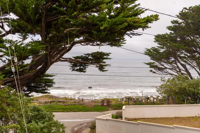 $2,100,000 | 20 Madrone Avenue, Moss Beach, CA 94038