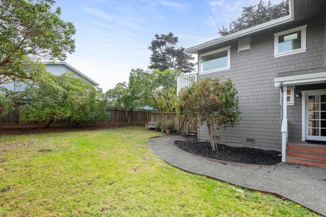 $2,100,000 | 20 Madrone Avenue, Moss Beach, CA 94038