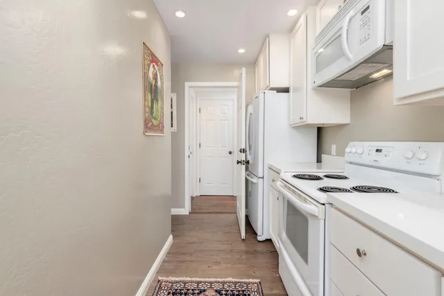 $2,100,000 | 20 Madrone Avenue, Moss Beach, CA 94038