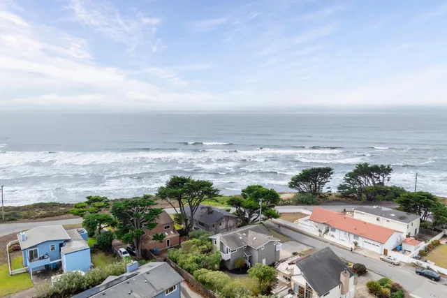 $2,100,000 | 20 Madrone Avenue, Moss Beach, CA 94038