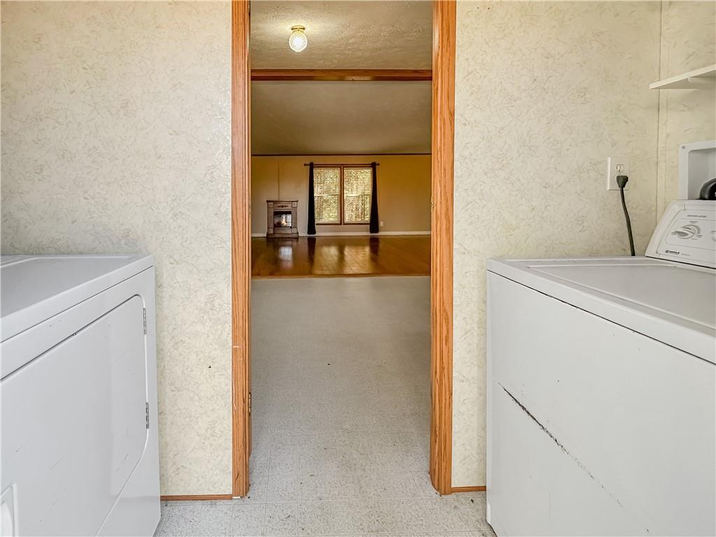 1115 Martin Road Tarentum, PA 15084 - Photo 11 of 26