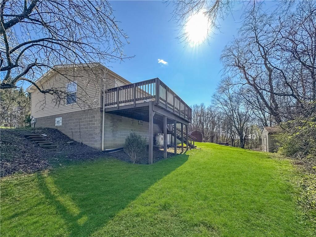 1115 Martin Road Tarentum, PA 15084 - Photo 23 of 26