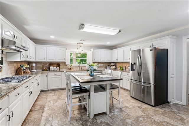 2314 Bayou Blue Road Houma, LA 70364 - Photo 8 of 22