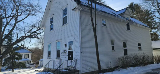 $259,500 | 4 Gilbert Street, Orono, ME 04473