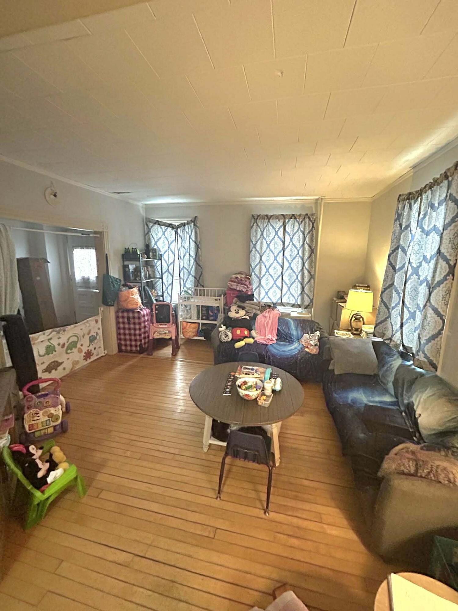 4 Gilbert Street Orono, ME 04473 - Photo 10 of 38 10