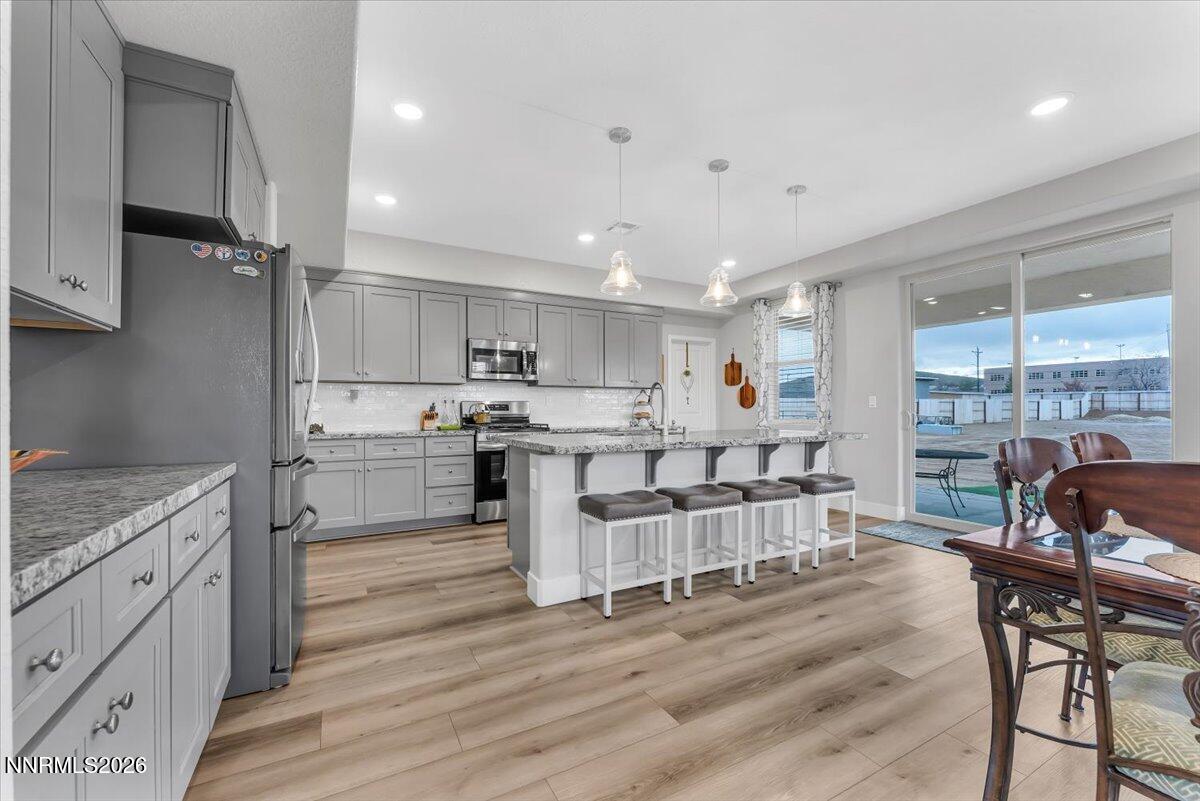 3176 Shimmer Lane Reno, NV 89506 - Photo 10 of 35 13-3176 Shimmer Ln Reno NV 89506 (13 of