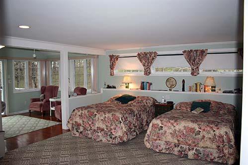 88 Pochet Road Orleans, MA 02653 - Photo 13 of 22 a bedroom with two beds and window