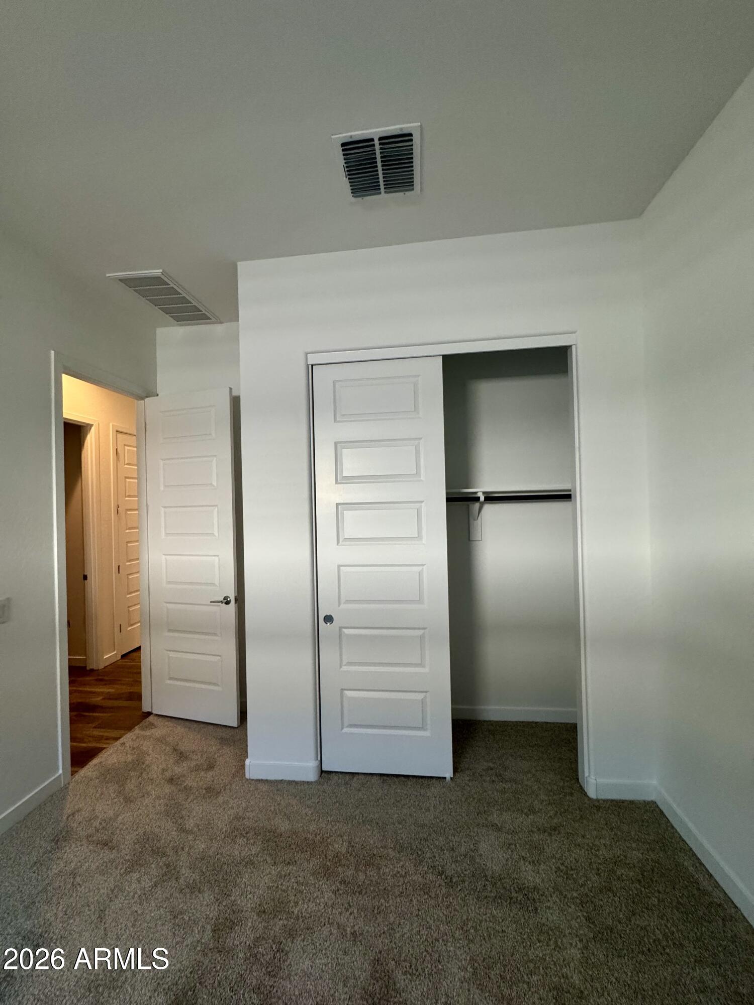 3173 West Peak View Road Phoenix, AZ 85083 - Photo 14 of 24