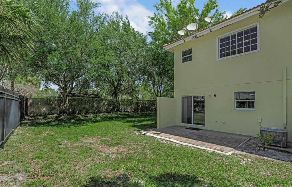 813 Imperial Lake Road West Palm Beach, FL 33413 - Photo 46 of 49 43