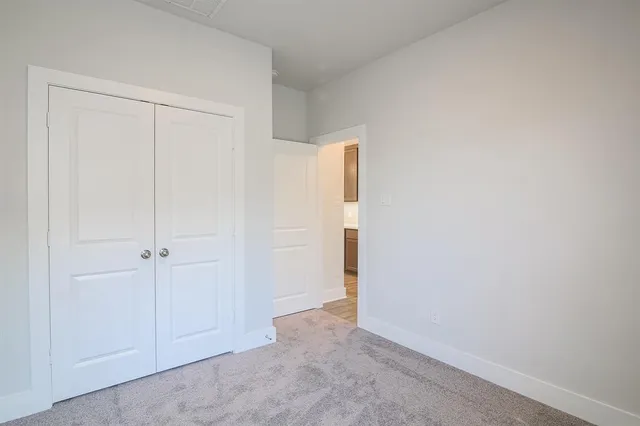 $3,500 | 917 Hawthorn Lane, Mansfield, TX 76063