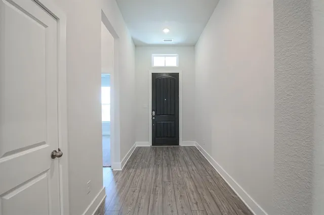 $3,500 | 917 Hawthorn Lane, Mansfield, TX 76063