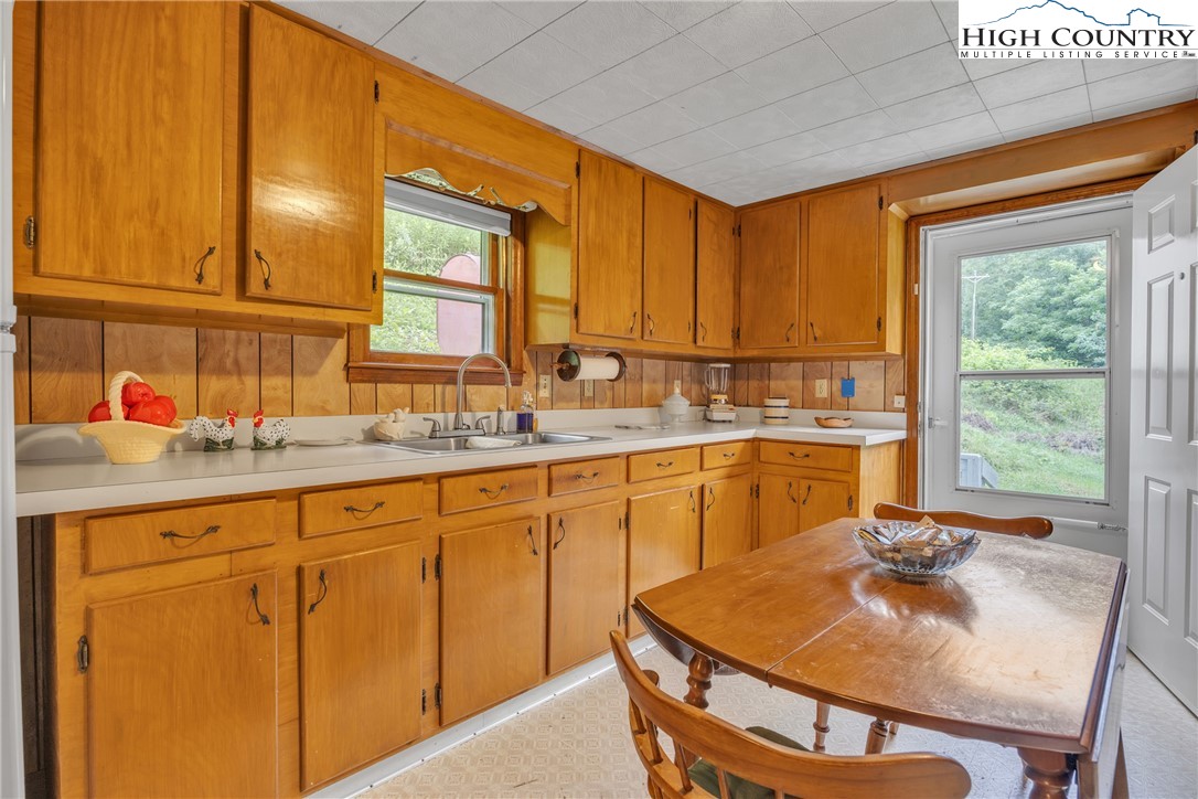 809 Roaring Fork Road Creston, NC 28615 - Photo 13 of 45