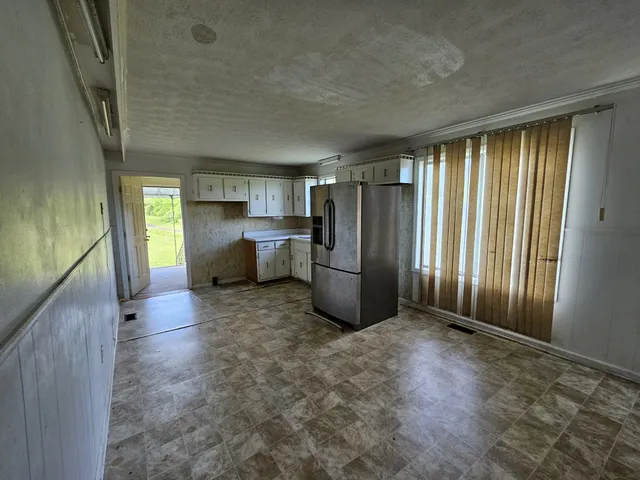 $189,900 | 2740 Gladdice Highway, Whitleyville, TN 38588