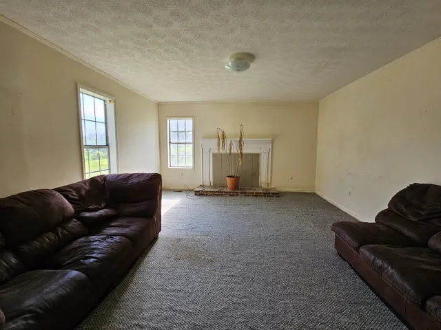 $189,900 | 2740 Gladdice Highway, Whitleyville, TN 38588