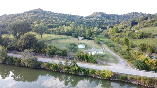 $189,900 | 2740 Gladdice Highway, Whitleyville, TN 38588