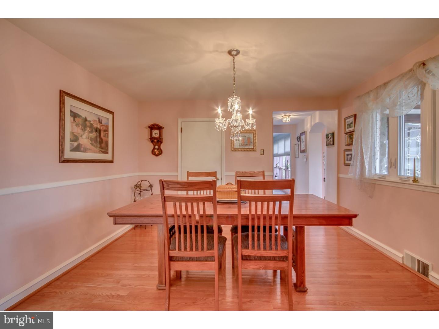 3505 Orchard Road Huntingdon Valley, PA 19006 - Photo 12 of 25 Dining Room