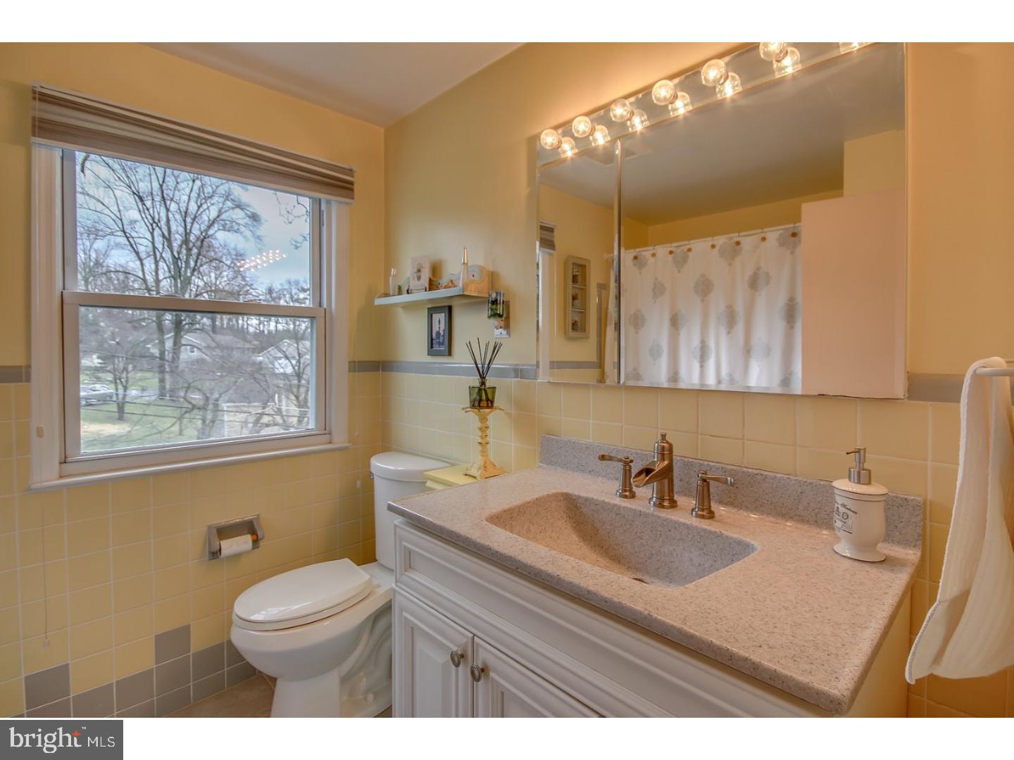 3505 Orchard Road Huntingdon Valley, PA 19006 - Photo 18 of 25 Bathroom