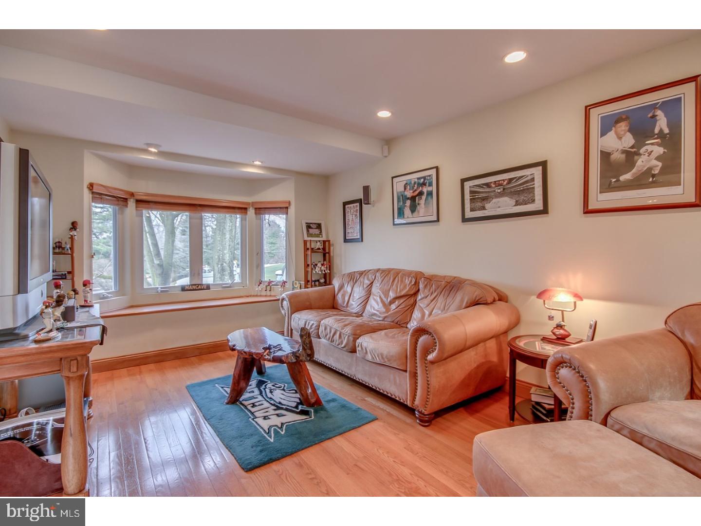 3505 Orchard Road Huntingdon Valley, PA 19006 - Photo 5 of 25 Family Room