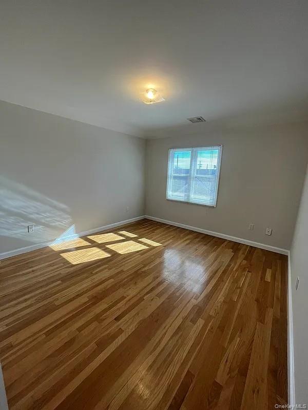 157-24 20th Road Queens, NY 11357 - Photo 11 of 13 Gallery Image 11