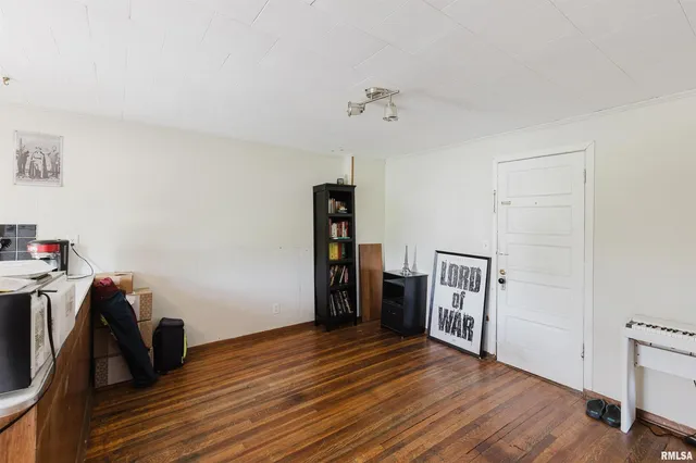 $174,900 | 209 North Springer Street, Carbondale, IL 62901