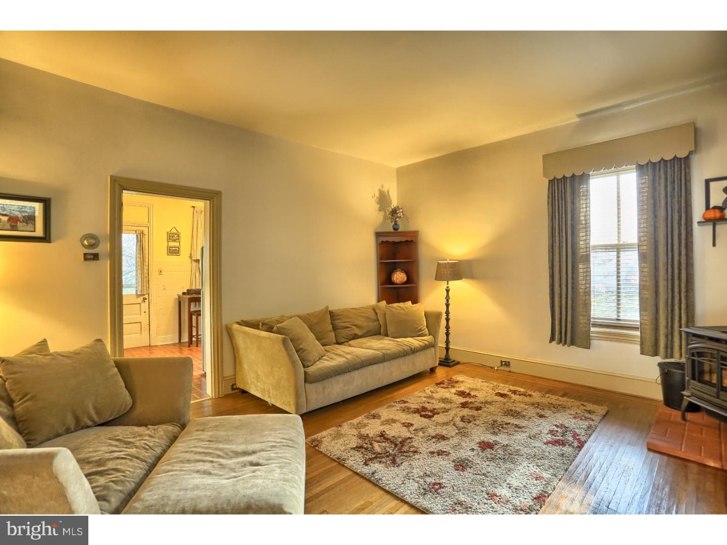 545 Friedensburg Road Reading, PA 19606 - Photo 4 of 25