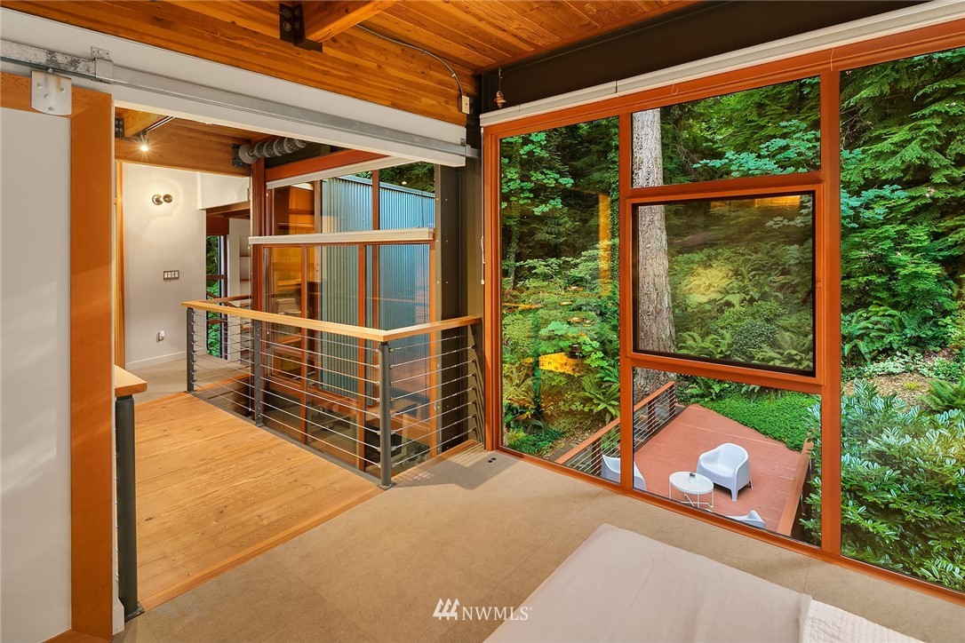 5340 Butterworth Road Mercer Island, WA 98040 - Photo 19 of 39