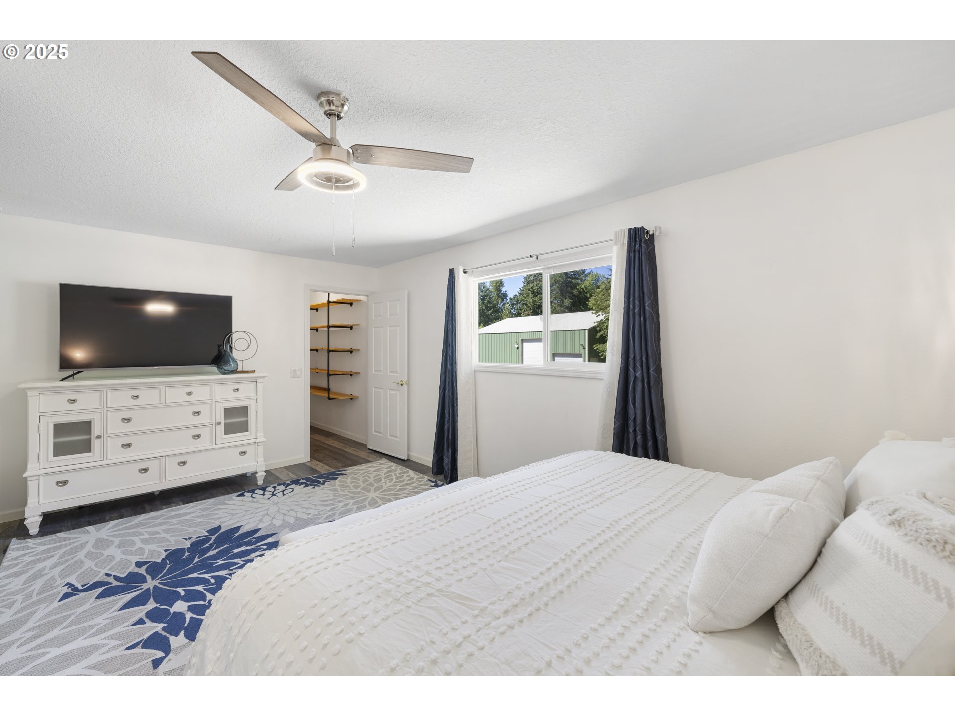 23851 Schultz Road Northeast Aurora, OR 97002 - Photo 23 of 48