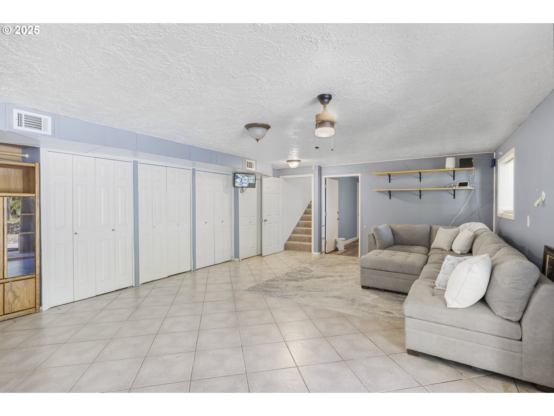 23851 Schultz Road Northeast Aurora, OR 97002 - Photo 31 of 48