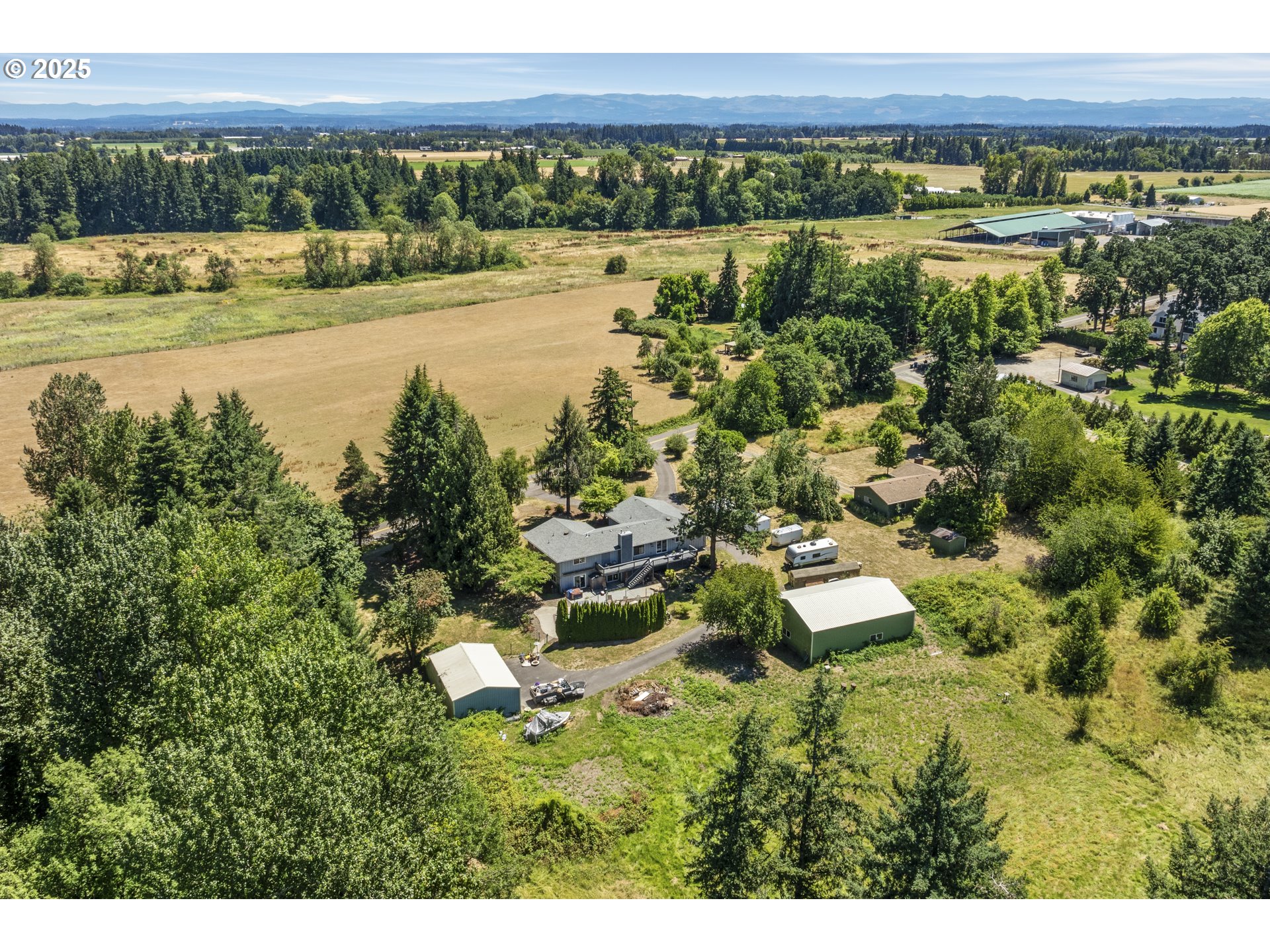 23851 Schultz Road Northeast Aurora, OR 97002 - Photo 46 of 48