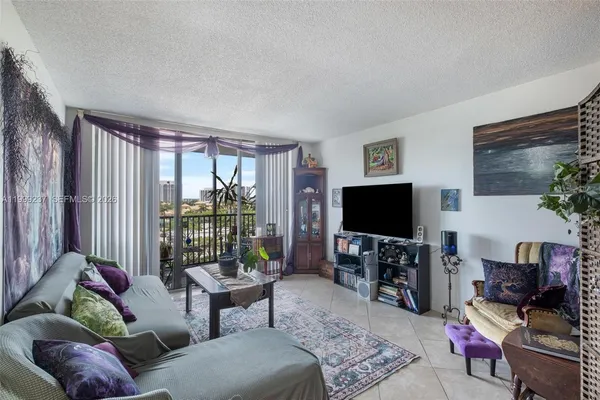 $199,000 | 3475 North Country Club Drive, Unit 619, Aventura, FL 33180