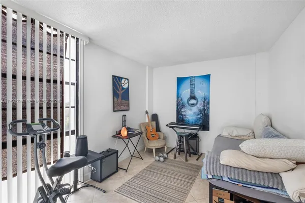 $199,000 | 3475 North Country Club Drive, Unit 619, Aventura, FL 33180