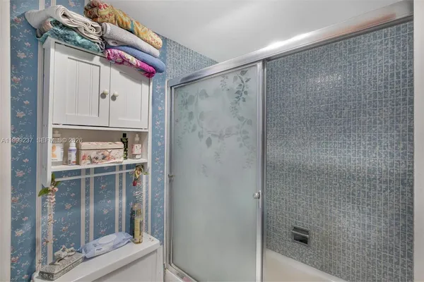 $199,000 | 3475 North Country Club Drive, Unit 619, Aventura, FL 33180