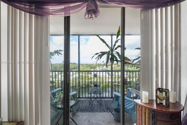 $199,000 | 3475 North Country Club Drive, Unit 619, Aventura, FL 33180