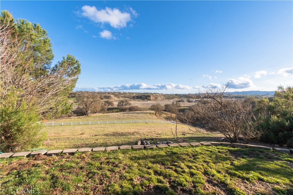 390 San Marcos Road Paso Robles, CA 93446 - Photo 33 of 62 a view of an ocean and beach