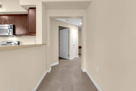 $509,000 | 910 East Palm Canyon Drive, Unit 101, Palm Springs, CA 92264