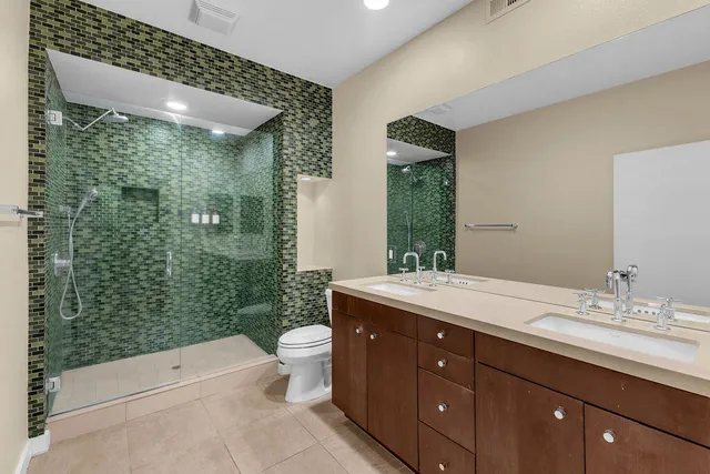 $509,000 | 910 East Palm Canyon Drive, Unit 101, Palm Springs, CA 92264