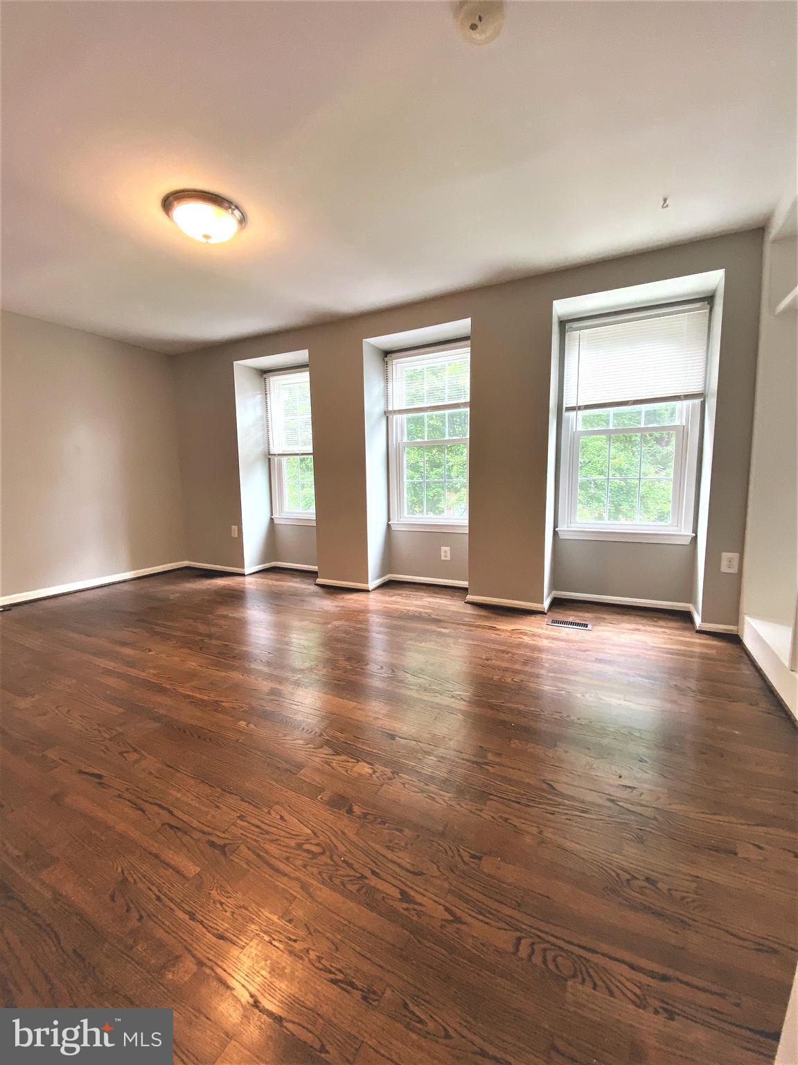 11939 Artery Drive Fairfax, VA 22030 - Photo 16 of 28