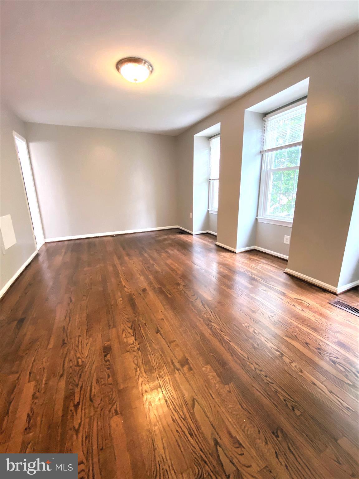 11939 Artery Drive Fairfax, VA 22030 - Photo 18 of 28