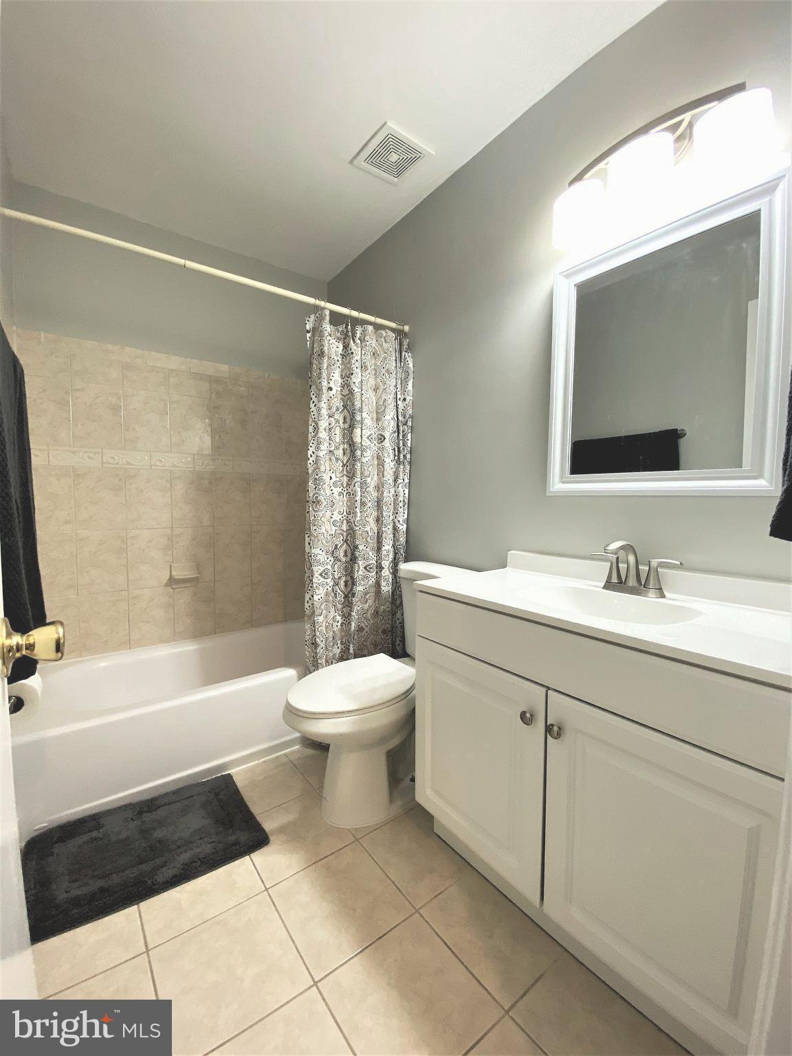 11939 Artery Drive Fairfax, VA 22030 - Photo 21 of 28 HALLWAY BATH UPPER LEVEL