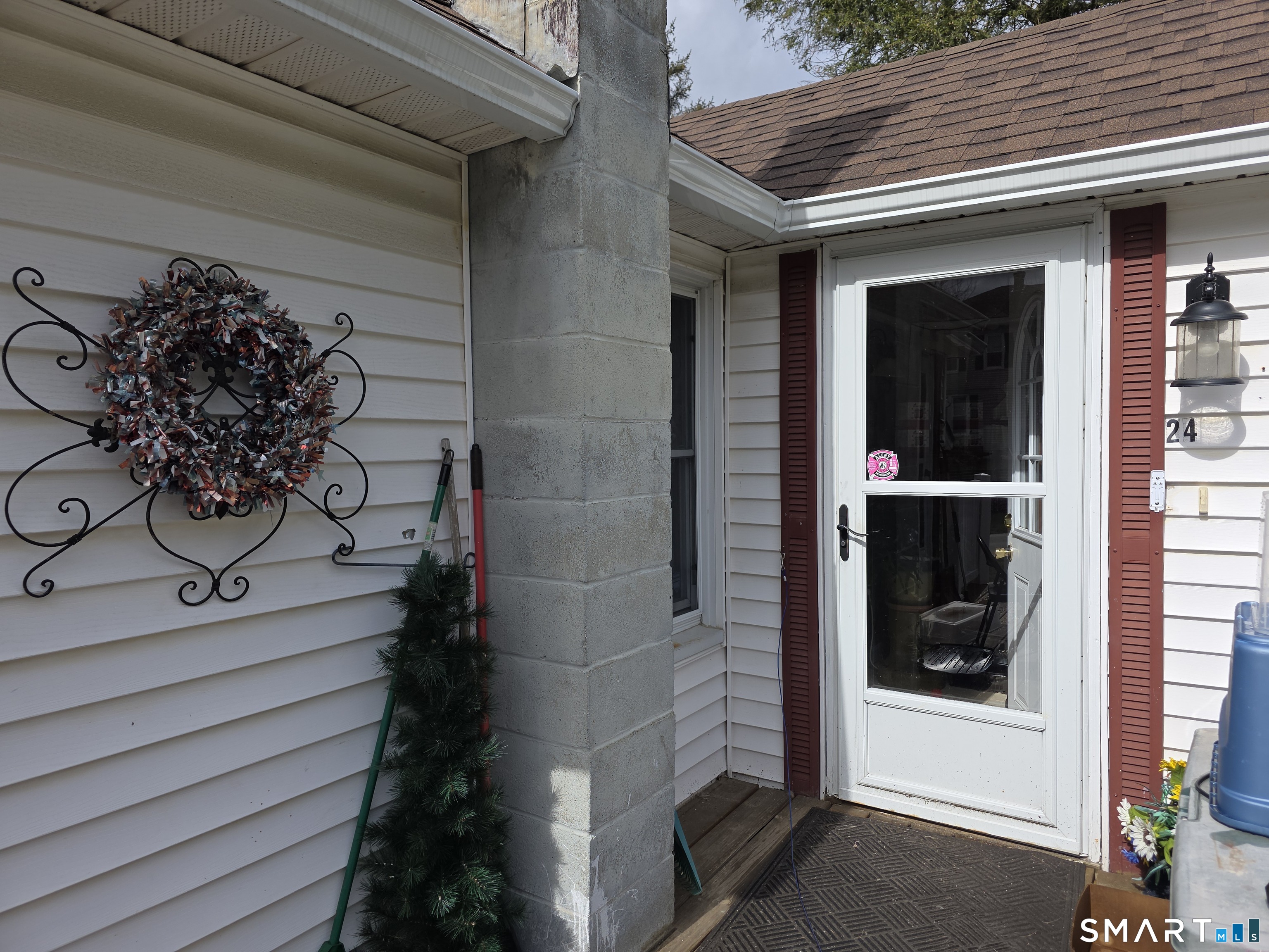 24 Black Hill Road Plainfield, CT 06374 - Photo 7 of 28