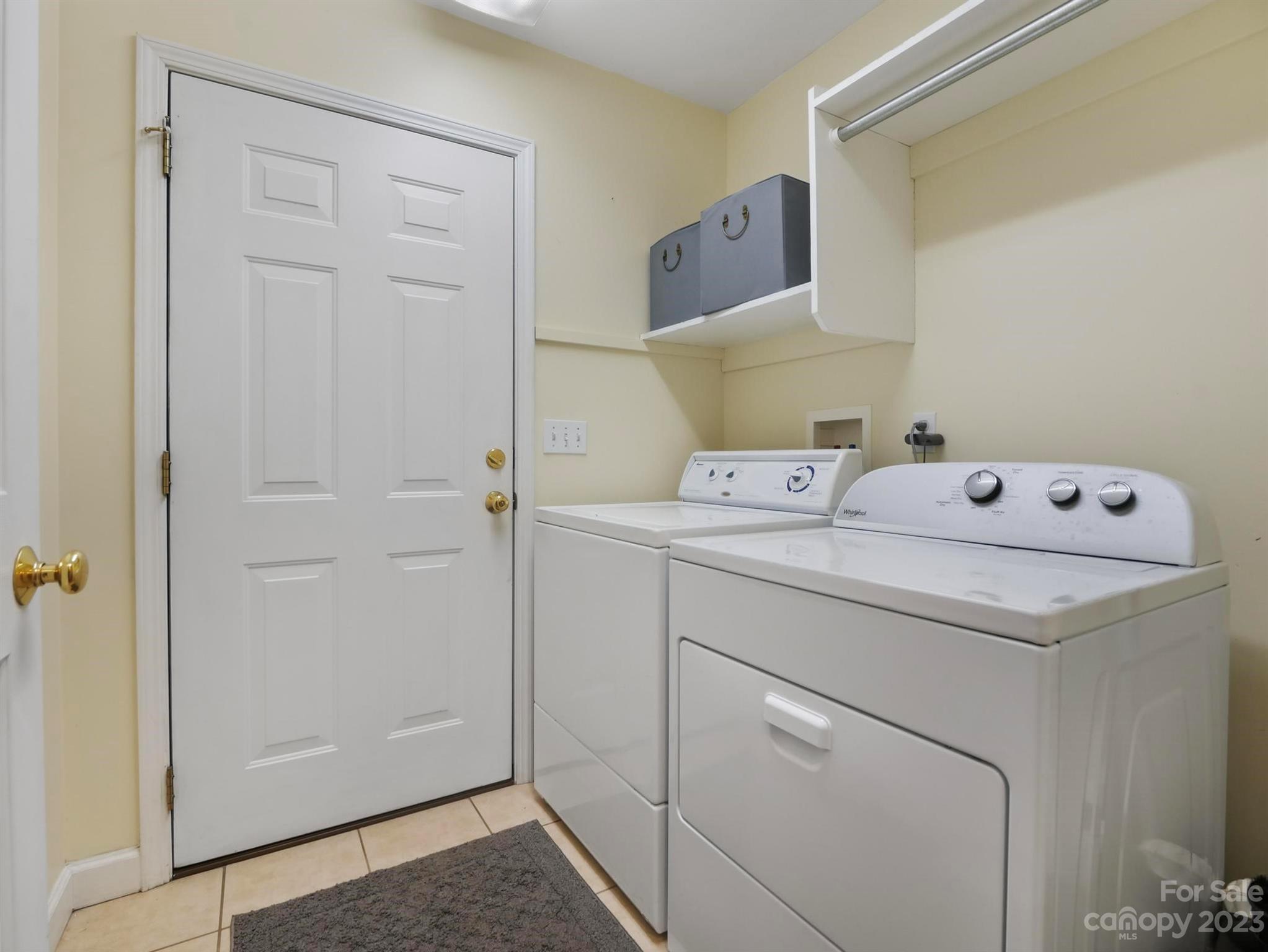25 Falcon Crest Drive Fairview, NC 28730 - Photo 16 of 41 a utility room with dryer and washer