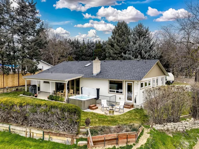 $629,000 | 208 Winged Foot Place, Eagle, ID 83616