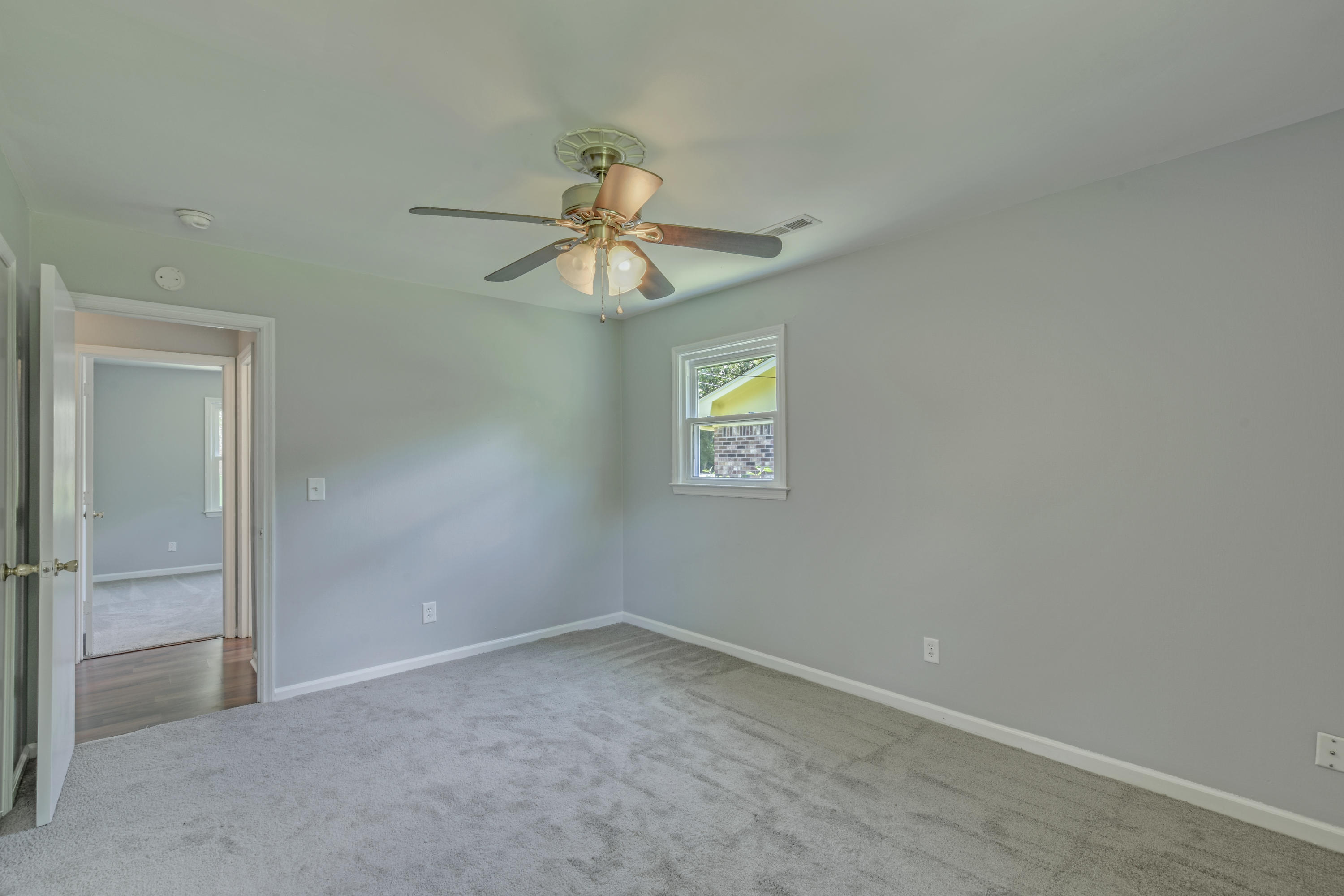 8 Stanhope Road Goose Creek, SC 29445 - Photo 13 of 27 8 (1)