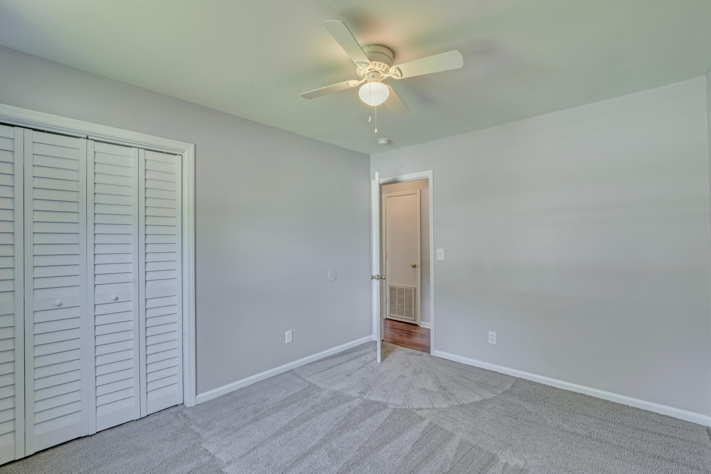 8 Stanhope Road Goose Creek, SC 29445 - Photo 19 of 27 1