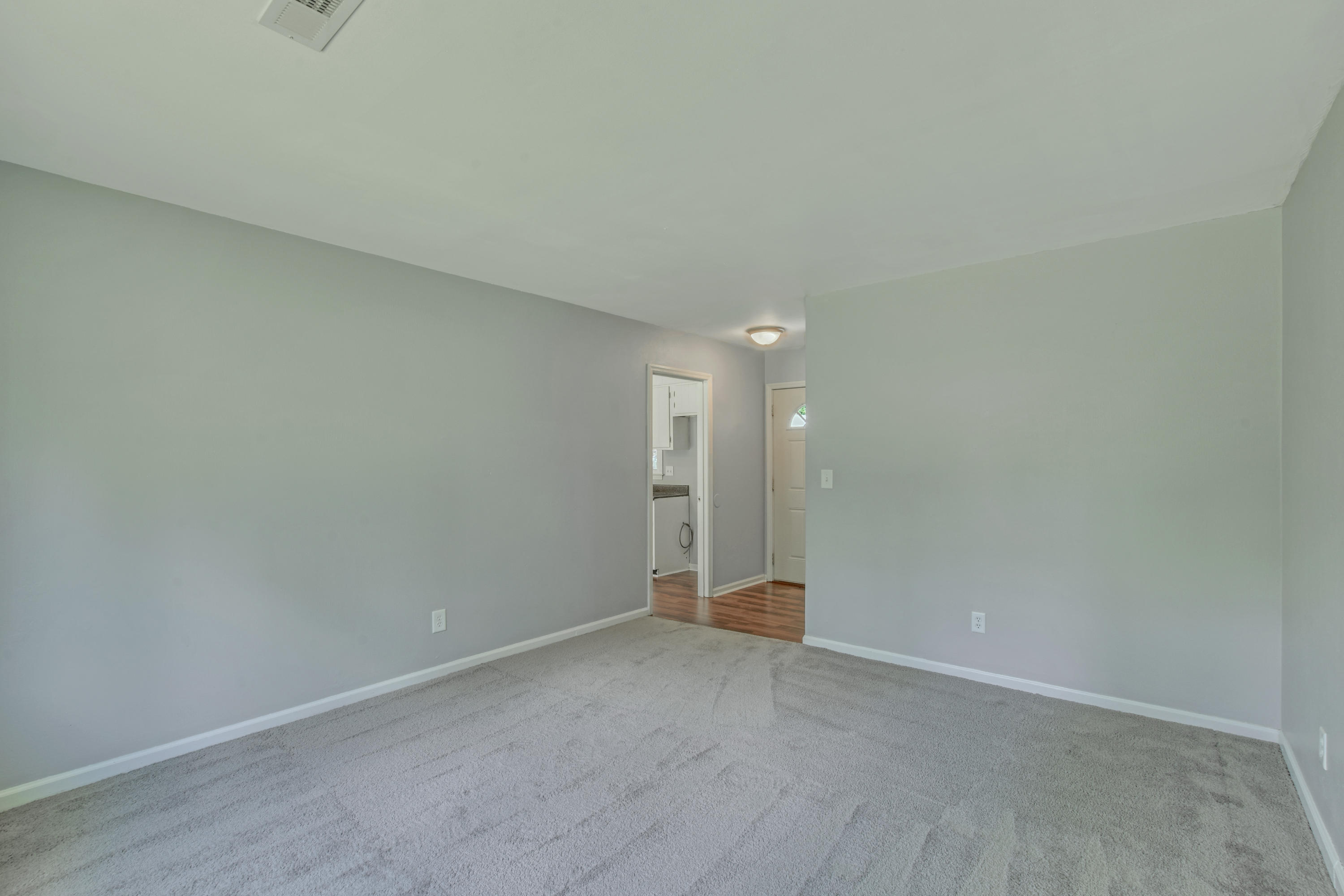 8 Stanhope Road Goose Creek, SC 29445 - Photo 9 of 27 14