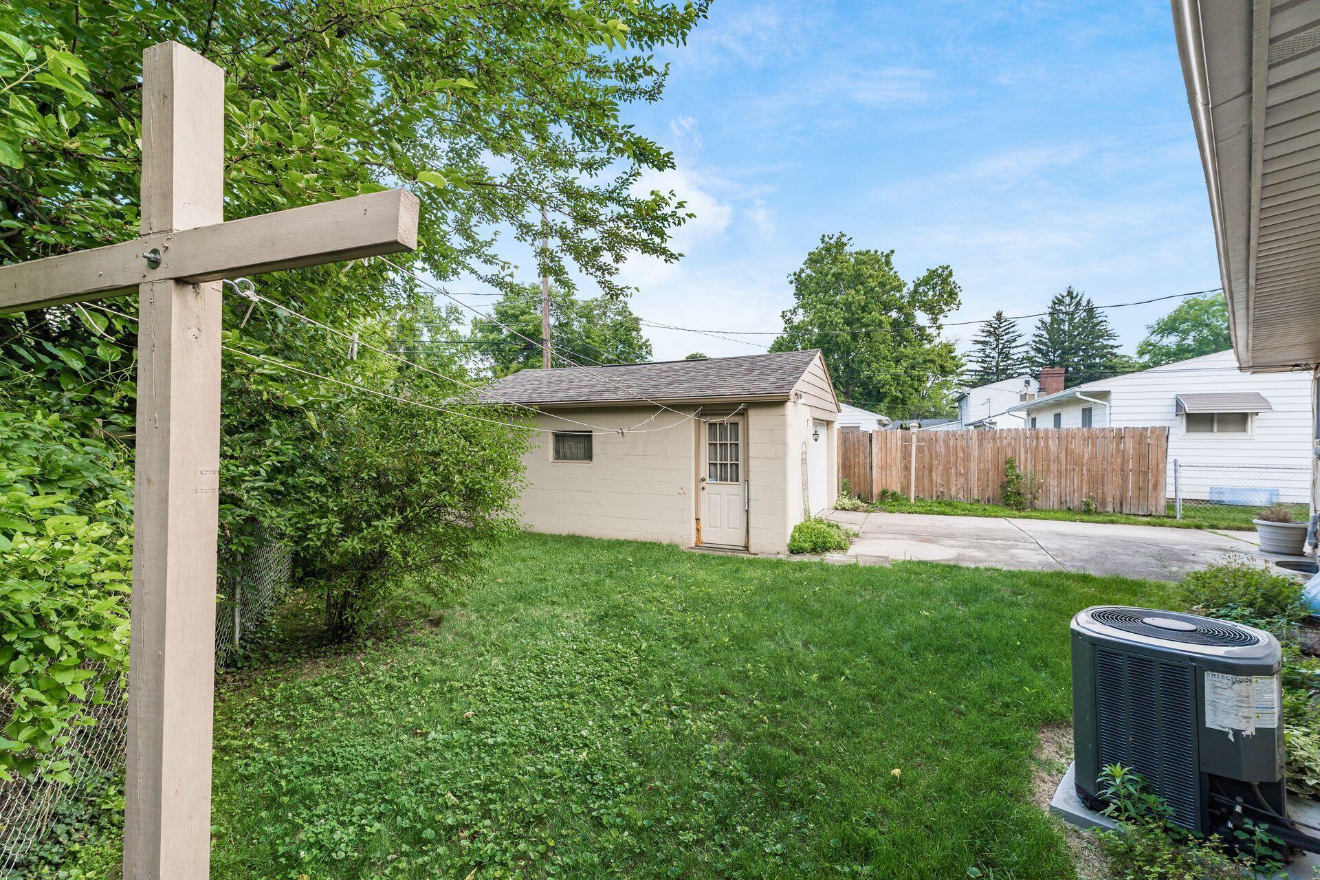 1391 Bryson Road Columbus, OH 43224 - Photo 34 of 35 Rear