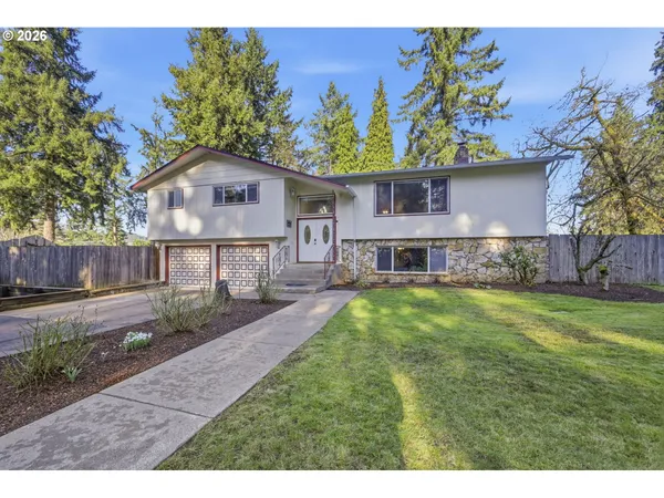 $699,900 | 85217 Winding Way, Pleasant Hill, OR 97455