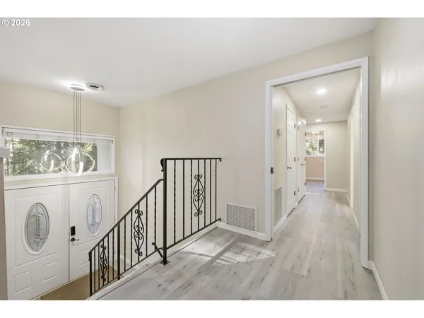 $699,900 | 85217 Winding Way, Pleasant Hill, OR 97455