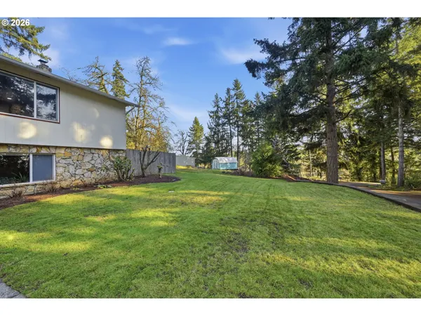 $699,900 | 85217 Winding Way, Pleasant Hill, OR 97455
